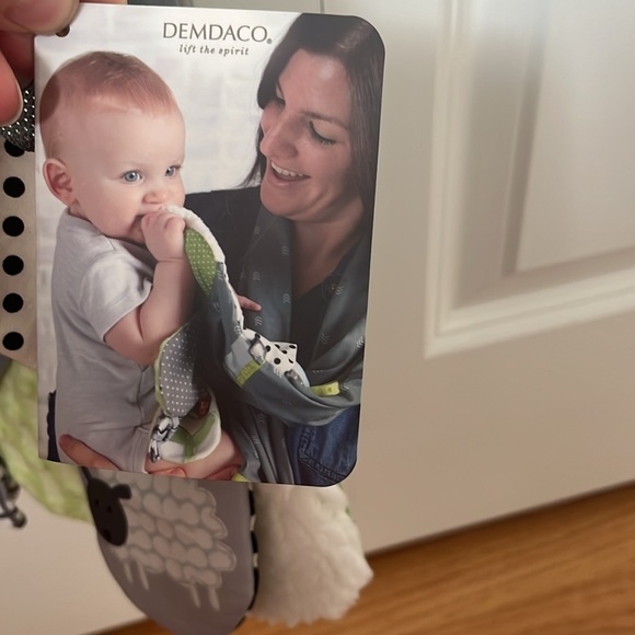 Demdaco mommy and me activity scarf - Picture 3 of 7